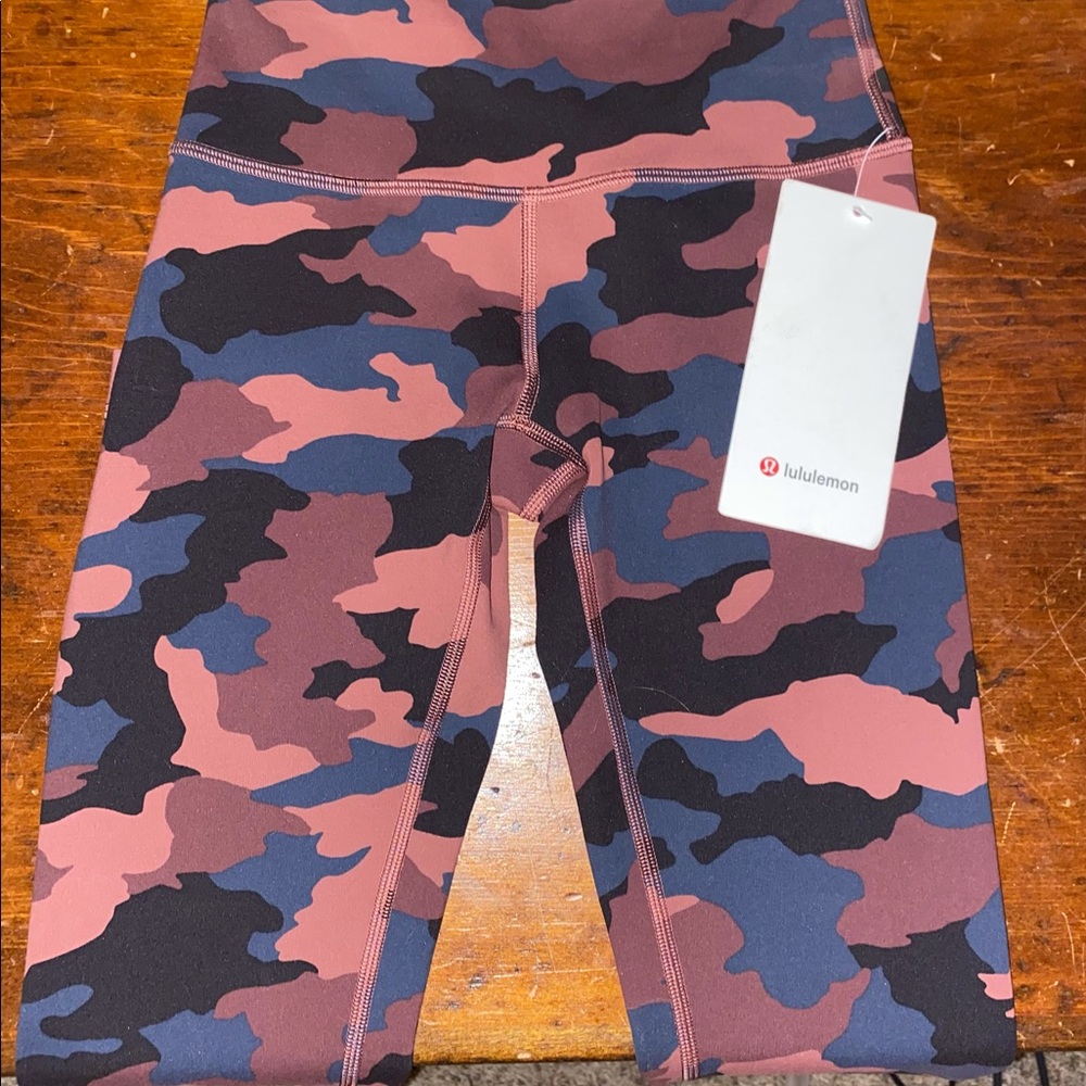 Camo Lululemon Wunder Train HR Tight 28” BRAND NEW WITH TAGS